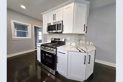 8819 S Carpenter Street, Chicago, IL 60620 - Photo 24