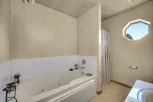 22897 Eastwind Dr, Richton Park, IL 60471 - Photo 16