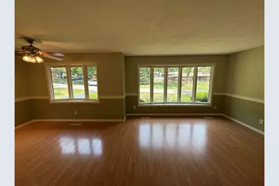 6161 Cathedral Court, Rockford, IL 61109 - Photo 4