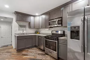 101 60th St, Downers Grove, IL 60516 - Photo 8