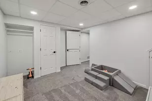 720 Olive Pkwy, Bartlett, IL 60103 - Photo 38