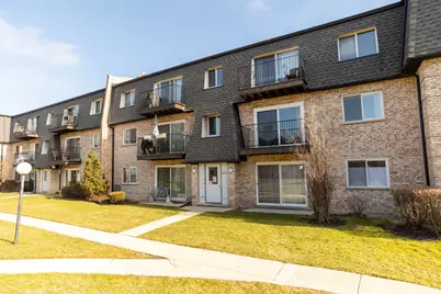 9446 Bay Colony Drive #1S, Des Plaines, IL 60016 - Photo 2