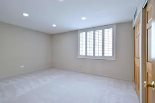 110 W Butterfield Rd, Elmhurst, IL 60126 - Photo 20