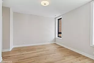 3332 W Irving Park Rd, Chicago, IL 60618 - Photo 10