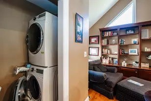 3912 W 107th St, Chicago, IL 60655 - Photo 12