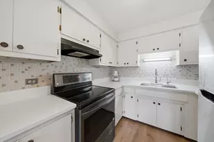 6436 W 64th Pl, Chicago, IL 60638 - Photo 6