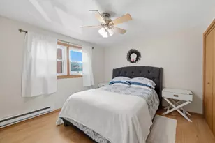 6436 W 64th Pl, Chicago, IL 60638 - Photo 8