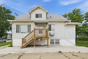 348 Pulaski Rd, Calumet City, IL 60409 - Photo 1
