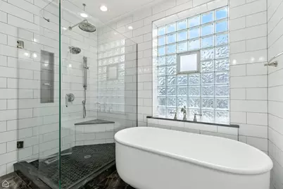 860 W Buckingham Place #1E, Chicago, IL 60657 - Photo 18