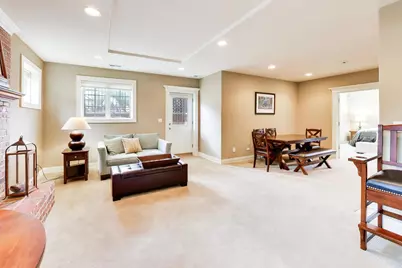 909 S Cambridge Avenue, Elmhurst, IL 60126 - Photo 24