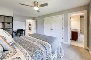 909 S Cambridge Ave, Elmhurst, IL 60126 - Photo 18