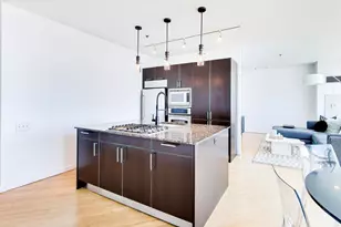 653 N Kingsbury St, Chicago, IL 60654 - Photo 8