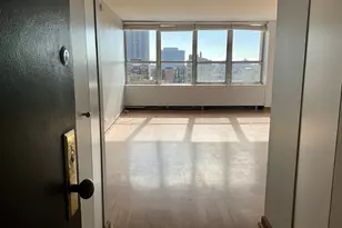 655 W Irving Park Rd, Chicago, IL 60613 - Photo 2