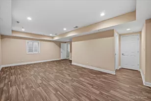 1515 Stonegate Manor, Mount Prospect, IL 60056 - Photo 26