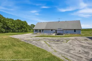 8705 E Pine Bluff Rd, Coal City, IL 60416 - Photo 32