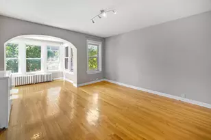 3130 W Wilson Ave, Chicago, IL 60625 - Photo 4