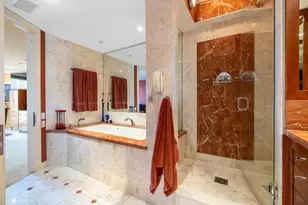 111 W Maple St, Chicago, IL 60610 - Photo 30