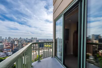 111 W Maple Street #3402-3404, Chicago, IL 60610 - Photo 42