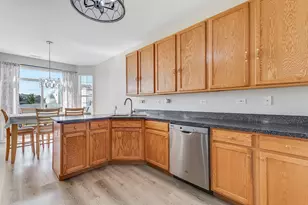 1825 Parkside Dr, Shorewood, IL 60404 - Photo 4