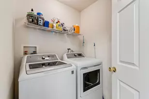 1825 Parkside Dr, Shorewood, IL 60404 - Photo 18