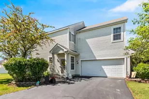 1825 Parkside Dr, Shorewood, IL 60404 - Photo 1