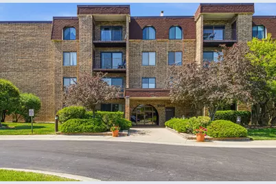 2100 Valencia Drive #102B, Northbrook, IL 60062 - Photo 1