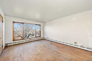 4405 W Marquette Rd, Chicago, IL 60629 - Photo 4