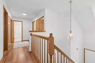 2772 Whitlock Dr, Darien, IL 60561 - Photo 12