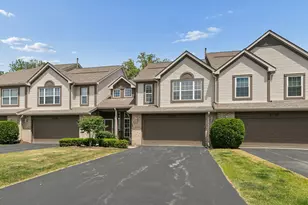 2772 Whitlock Dr, Darien, IL 60561 - Photo 1