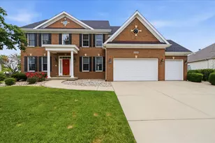21250 S Redwood Ln, Shorewood, IL 60404 - Photo 2