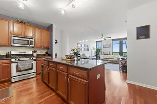 1255 S State St, Chicago, IL 60605 - Photo 10