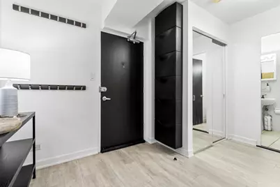 4950 N Marine Drive #301, Chicago, IL 60640 - Photo 2