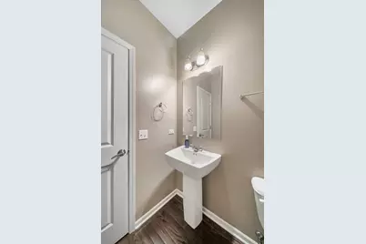 775 Lee Street, Des Plaines, IL 60016 - Photo 22