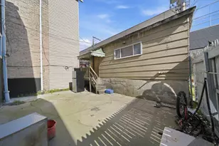 1846 W 23rd St, Chicago, IL 60608 - Photo 8