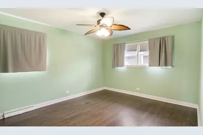 5129 N Chester Avenue, Chicago, IL 60656 - Photo 12