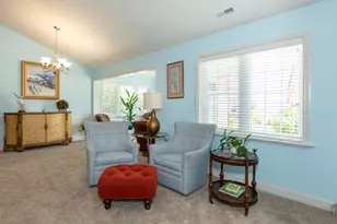 2035 Somerset Ln, Sycamore, IL 60178 - Photo 10