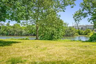 927 E Lincoln Ave, Belvidere, IL 61008 - Photo 32