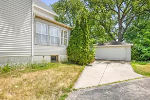927 E Lincoln Ave, Belvidere, IL 61008 - Photo 28