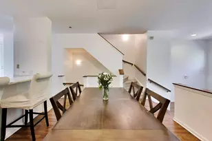 1225 W Lexington St, Chicago, IL 60607 - Photo 8