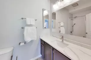 1225 W Lexington St, Chicago, IL 60607 - Photo 16