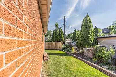 718 N Russel, Mount Prospect, IL 60056 - Photo 24