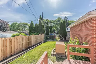 718 N Russel, Mount Prospect, IL 60056 - Photo 22