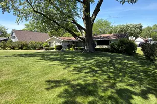 34841 N Leonard Ave, Ingleside, IL 60041 - Photo 36