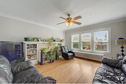4450 N Mango Avenue, Chicago, IL 60630 - Photo 4