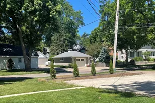 632 N Center St, Naperville, IL 60563 - Photo 12