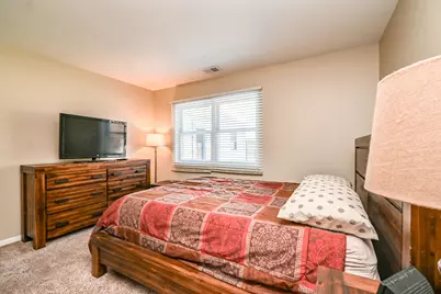 5150 Winona Lane, Gurnee, IL 60031 - Photo 12