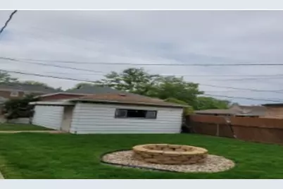 1744 N 75th Avenue, Elmwood Park, IL 60707 - Photo 16