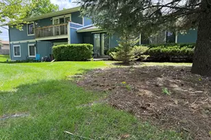 4904 W Oakwood Dr, McHenry, IL 60050 - Photo 14