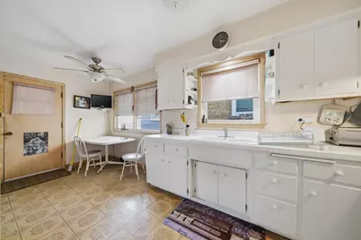 8135 Keating Avenue, Skokie, IL 60076 - Photo 8
