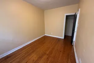 2148 S Gunderson Ave, Berwyn, IL 60402 - Photo 6